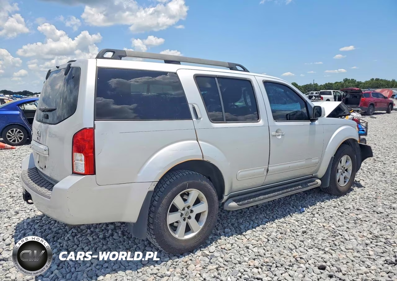 2011 Nissan Pathfinder S VIN:5N1AR1NN2BC605803 - 3
