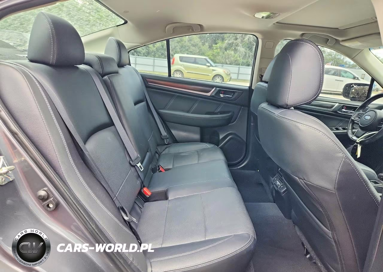 2018 Subaru Legacy 3.6R Limited VIN:4S3BNEN62J3009187 - 10