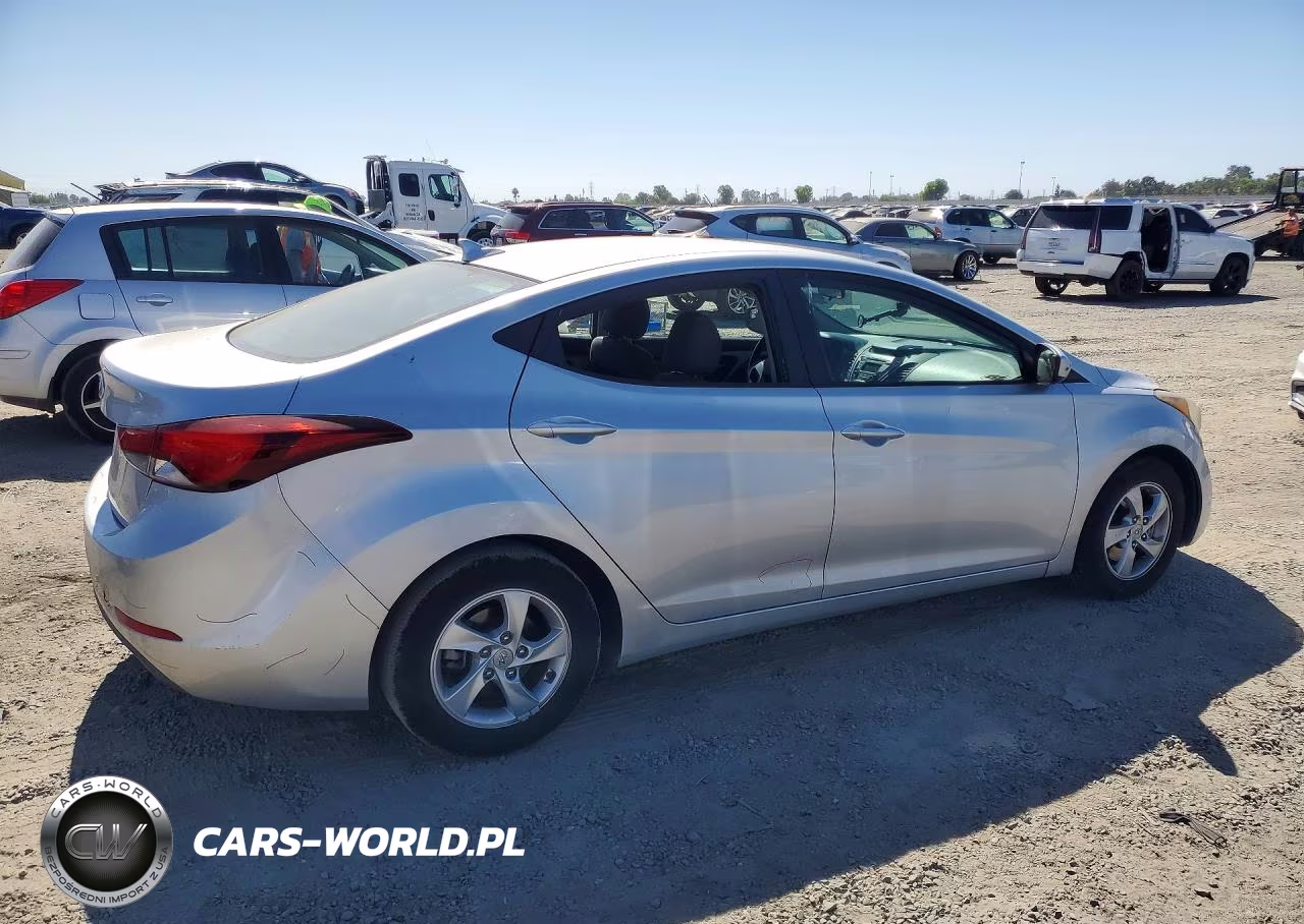 2014 Hyundai Elantra Se VIN:5NPDH4AE6EH495486 - 3