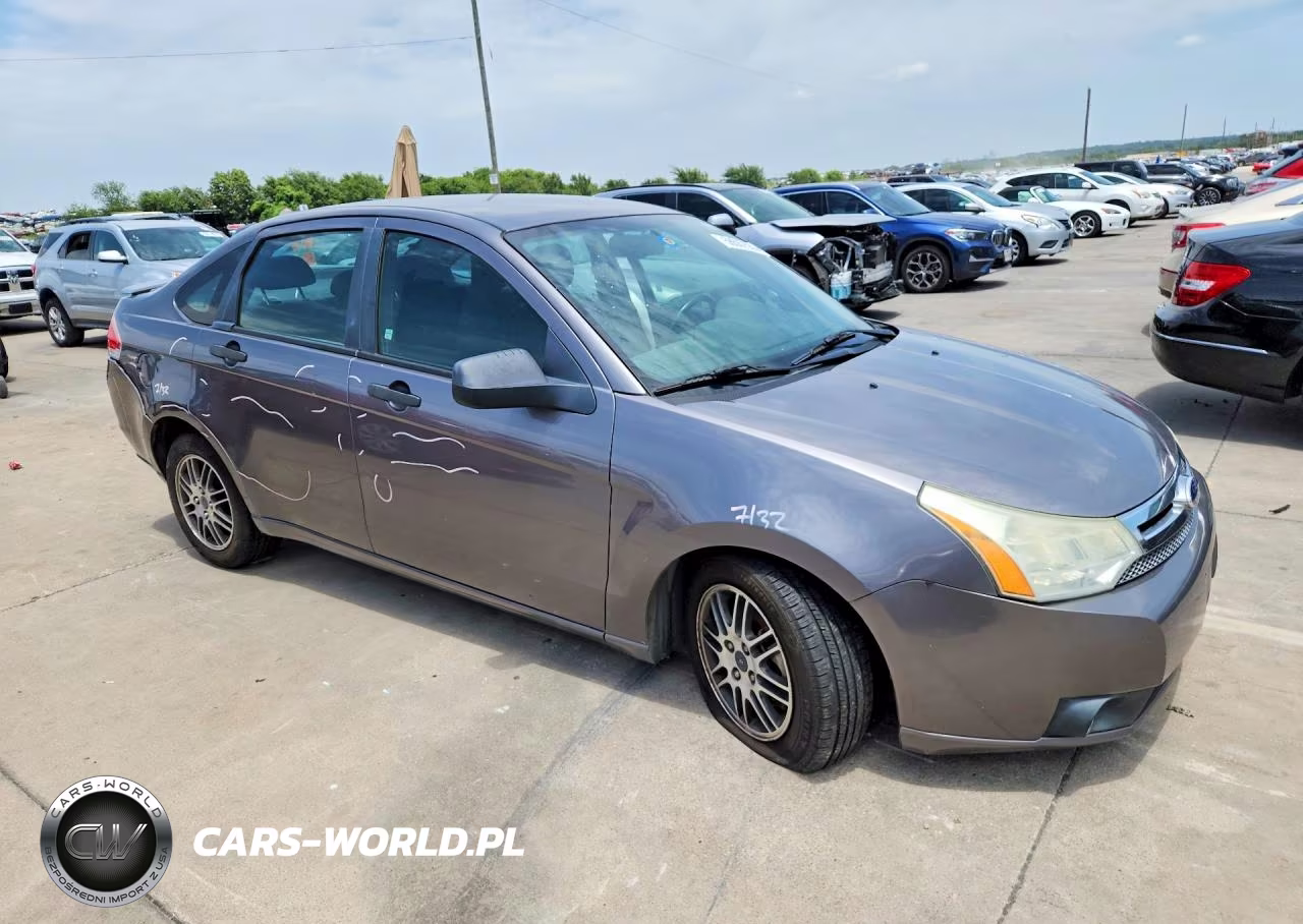 2011 Ford Focus Se VIN:1FAHP3FN6BW179427 - 4