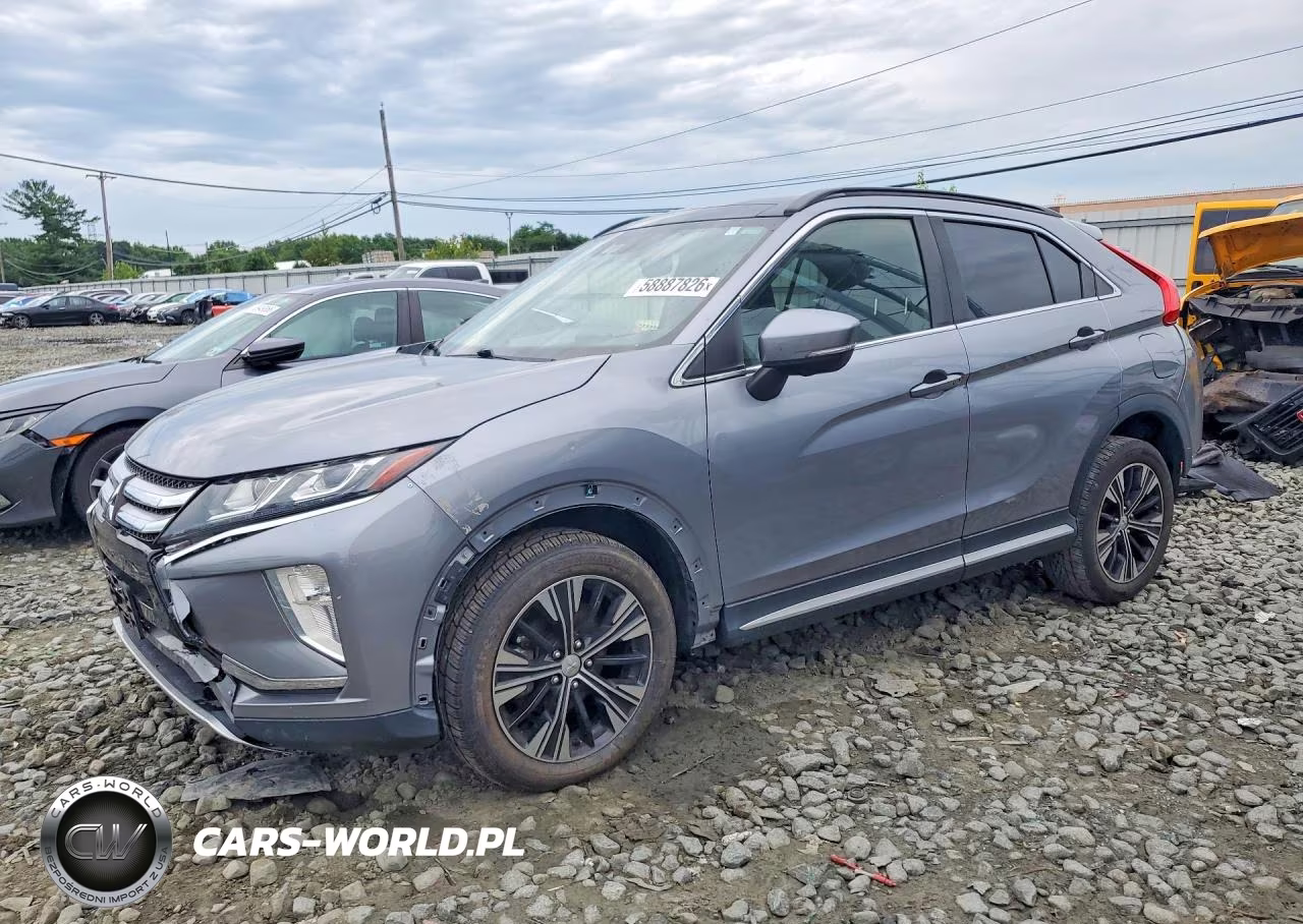 2018 Mitsubishi Eclipse Cross Se – zdjęcie 1 z 13