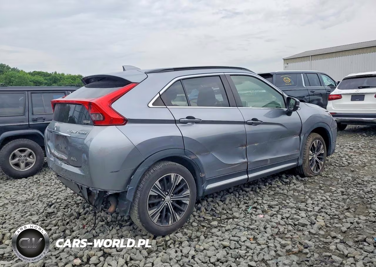 2018 Mitsubishi Eclipse Cross Se VIN:JA4AT5AA6JZ066463 - 3