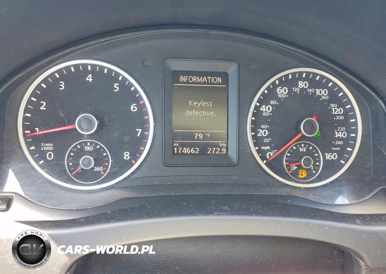 2016 Volkswagen Tiguan S VIN:WVGBV7AX2GW576013 - 9