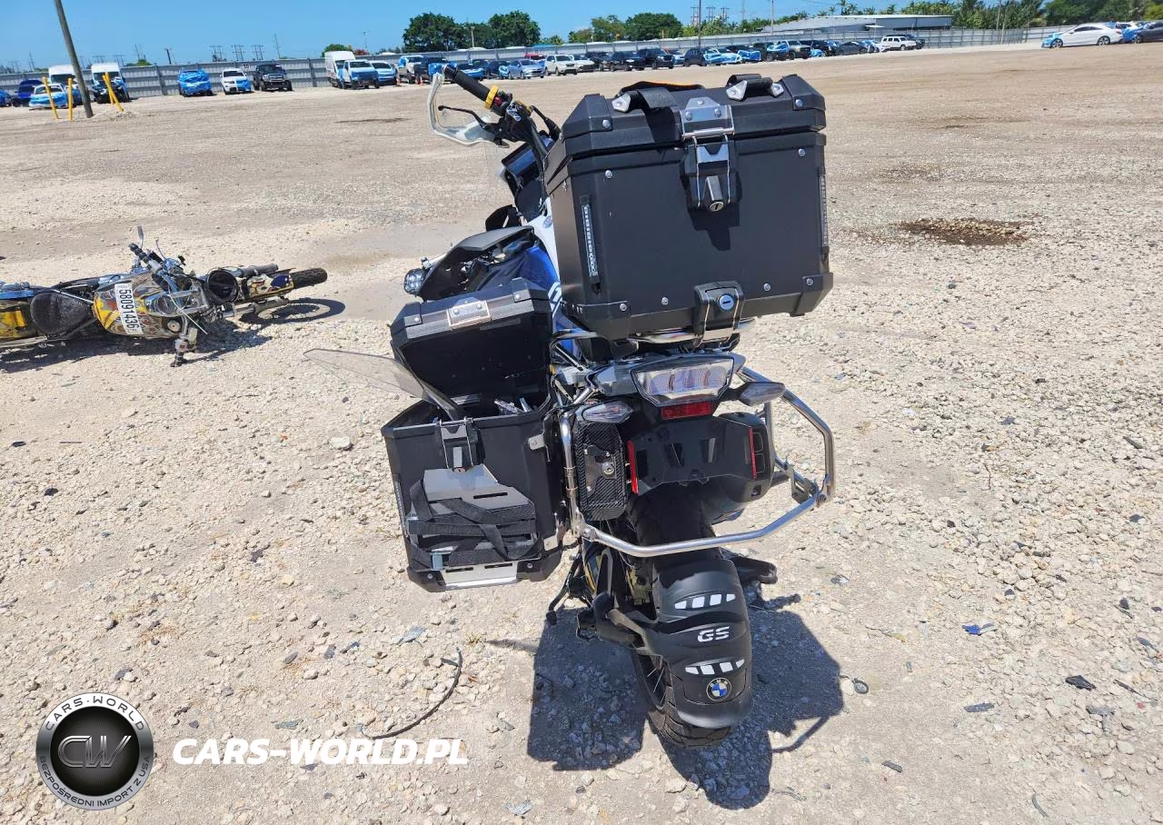 2023 BMW R 1250 Gs Adventure VIN:WB10M1304P6H13741 - 4