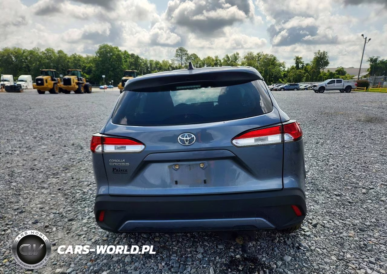 2022 Toyota Corolla Cross L VIN:7MUAAAAG9NV020566 - 6