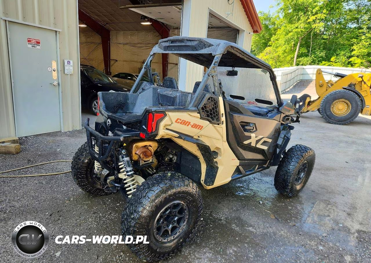2023 Can-Am Maverick Sport Utility Vehicle VIN:3JB1VAX47PE000425 - 4
