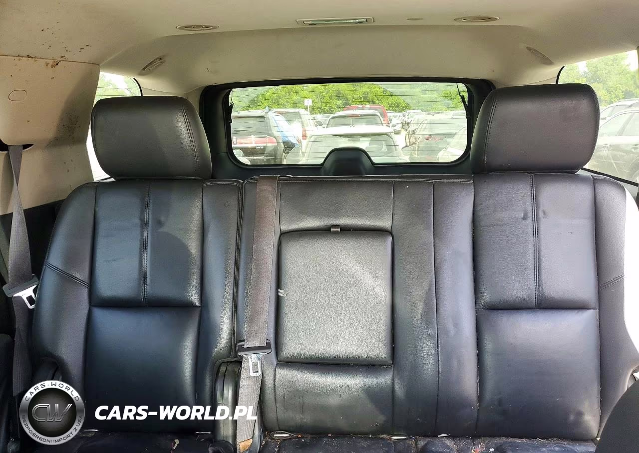 2011 Chevrolet Tahoe C1500 Lt VIN:1GNSCBE03BR253601 - 10