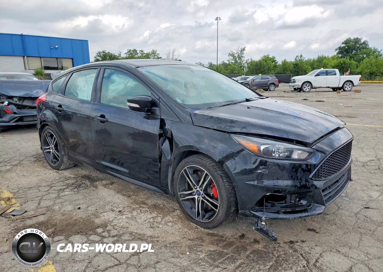 2018 Ford Focus St VIN:1FADP3L91JL203719 - 4