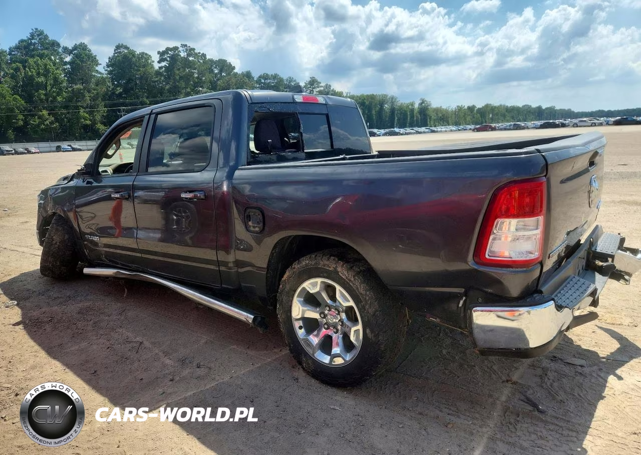 2019 Ram 1500 Big Horn VIN:1C6SRFFT3KN637299 - 2