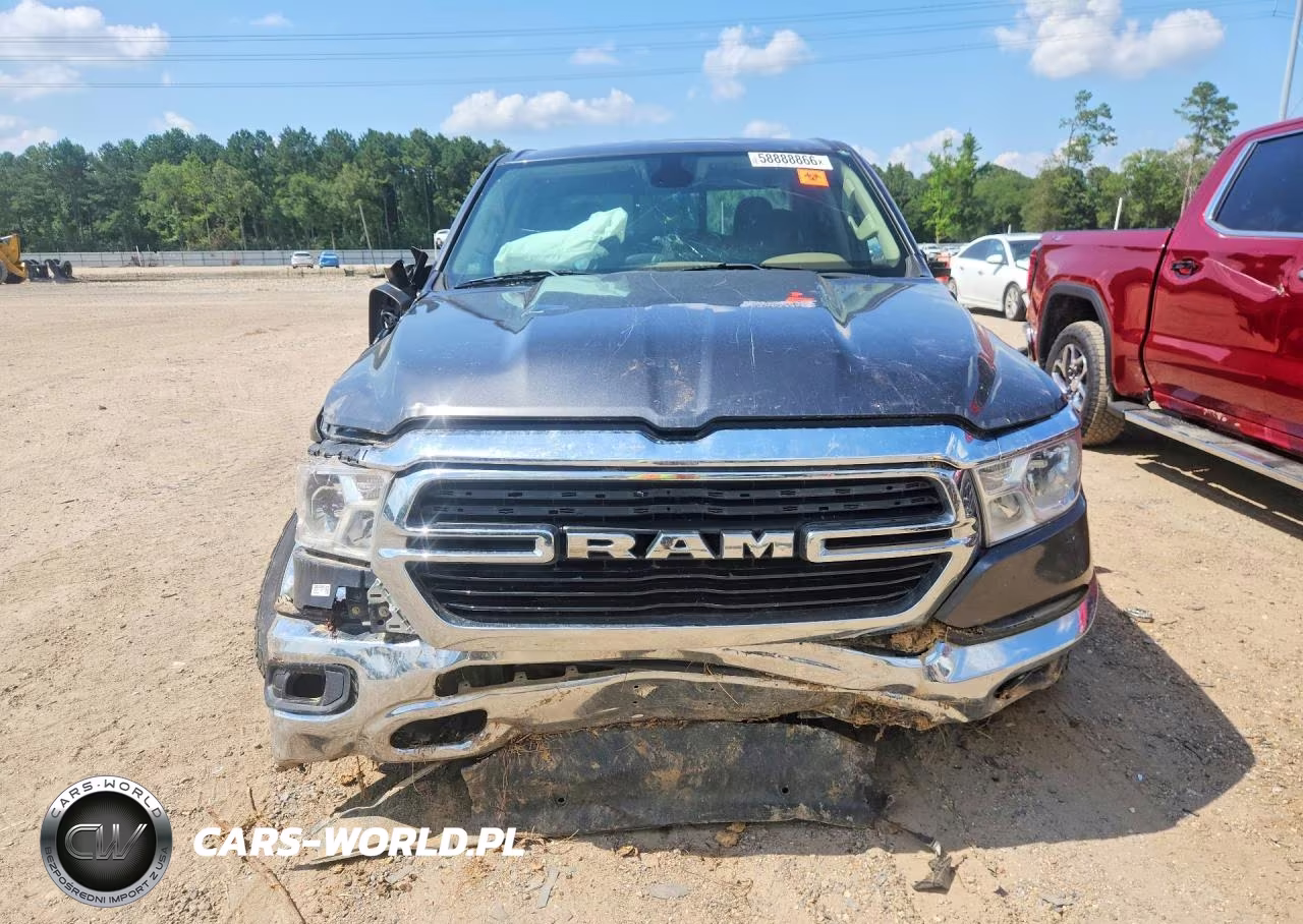 2019 Ram 1500 Big Horn VIN:1C6SRFFT3KN637299 - 5
