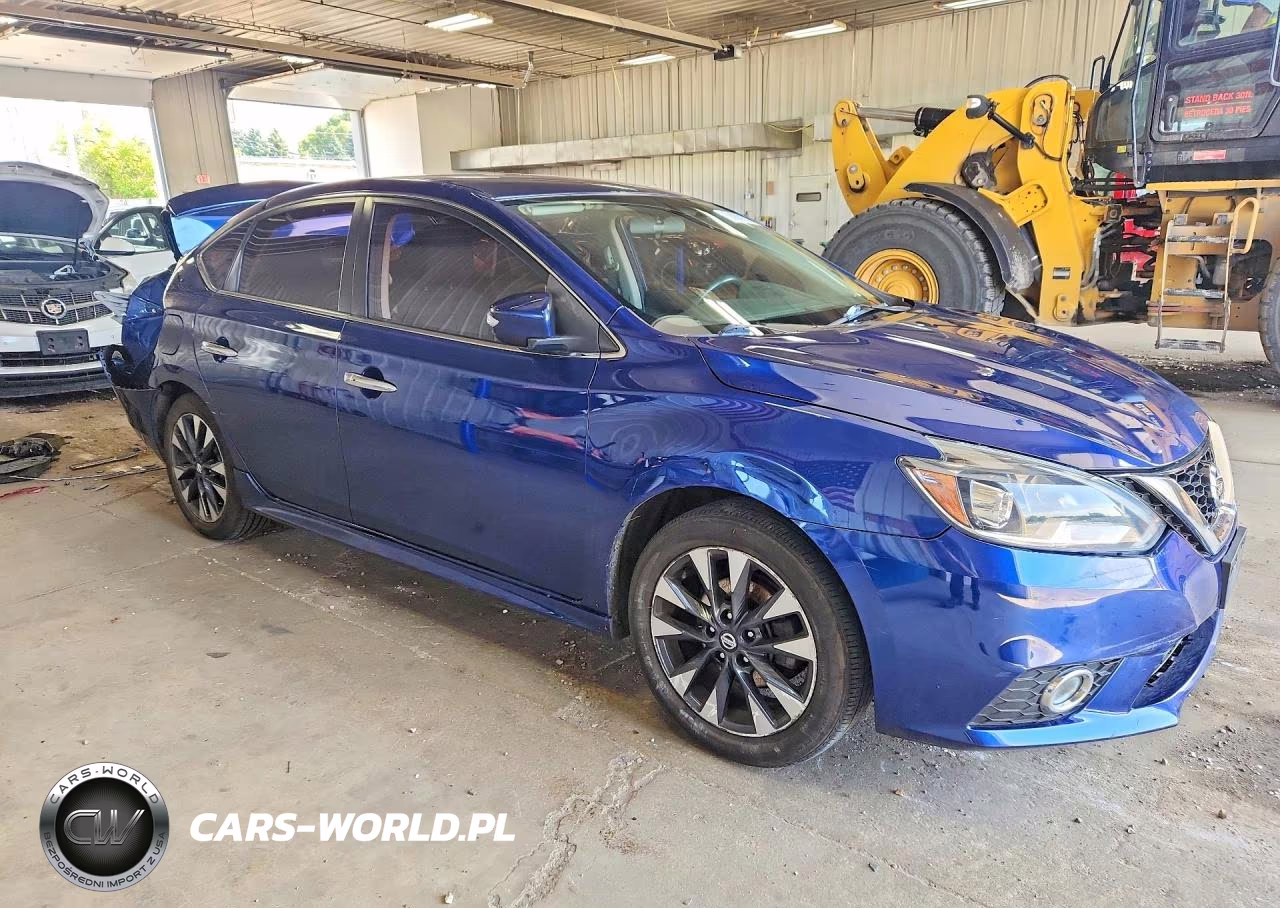 2019 Nissan Sentra Sr VIN:3N1AB7AP2KY334755 - 4