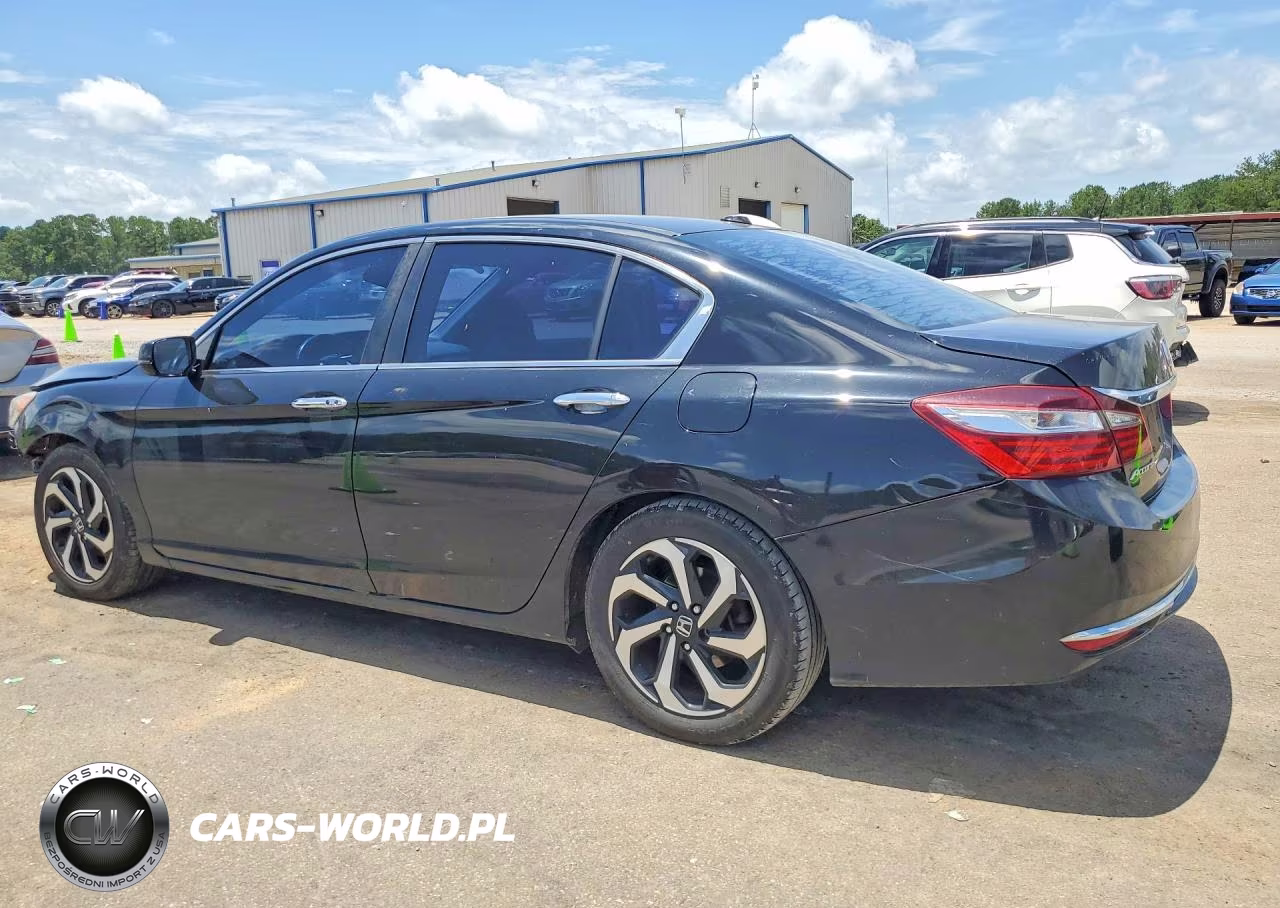 2016 Honda 5500Ppg VIN:1HGCR2F95GA040617 - 2