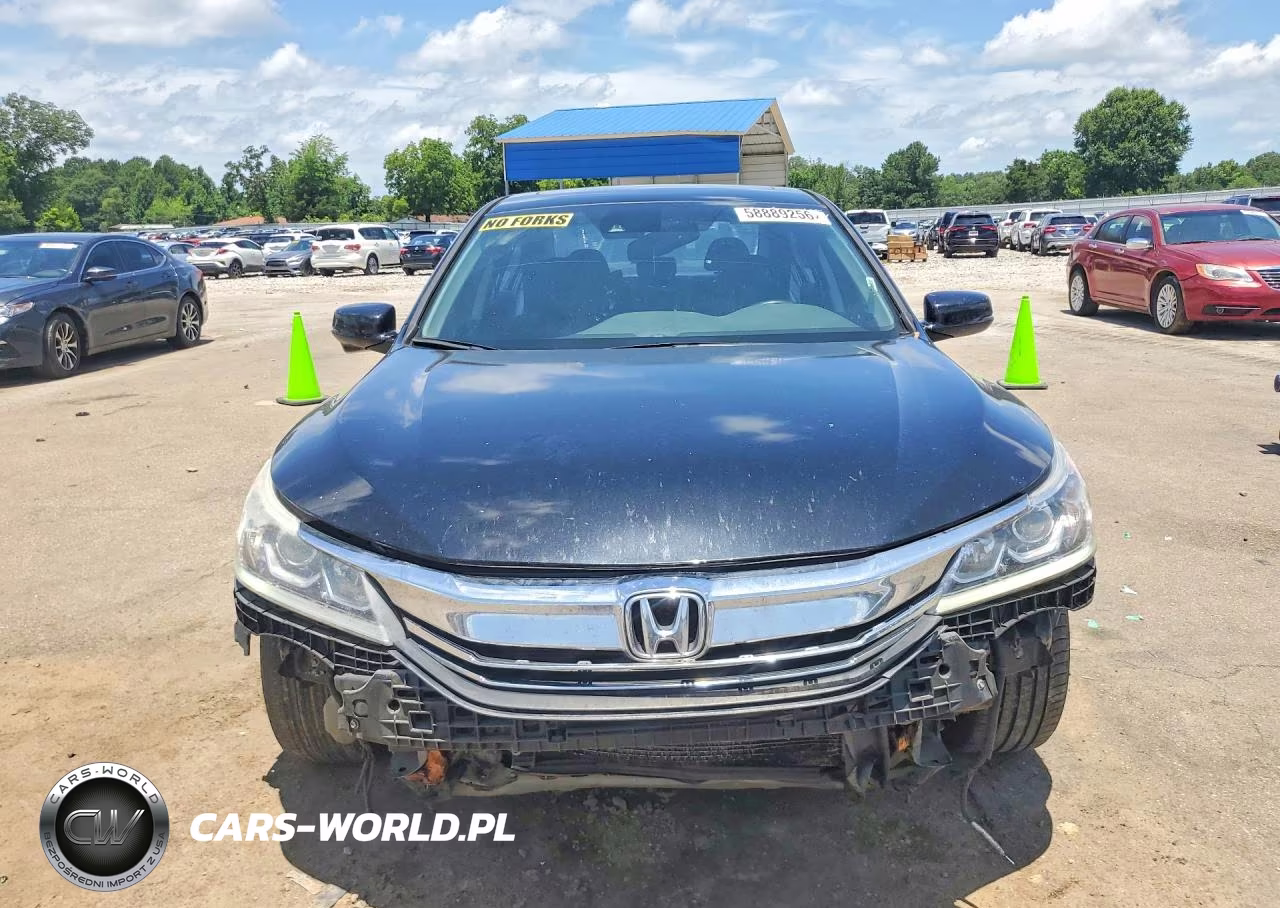 2016 Honda 5500Ppg VIN:1HGCR2F95GA040617 - 5