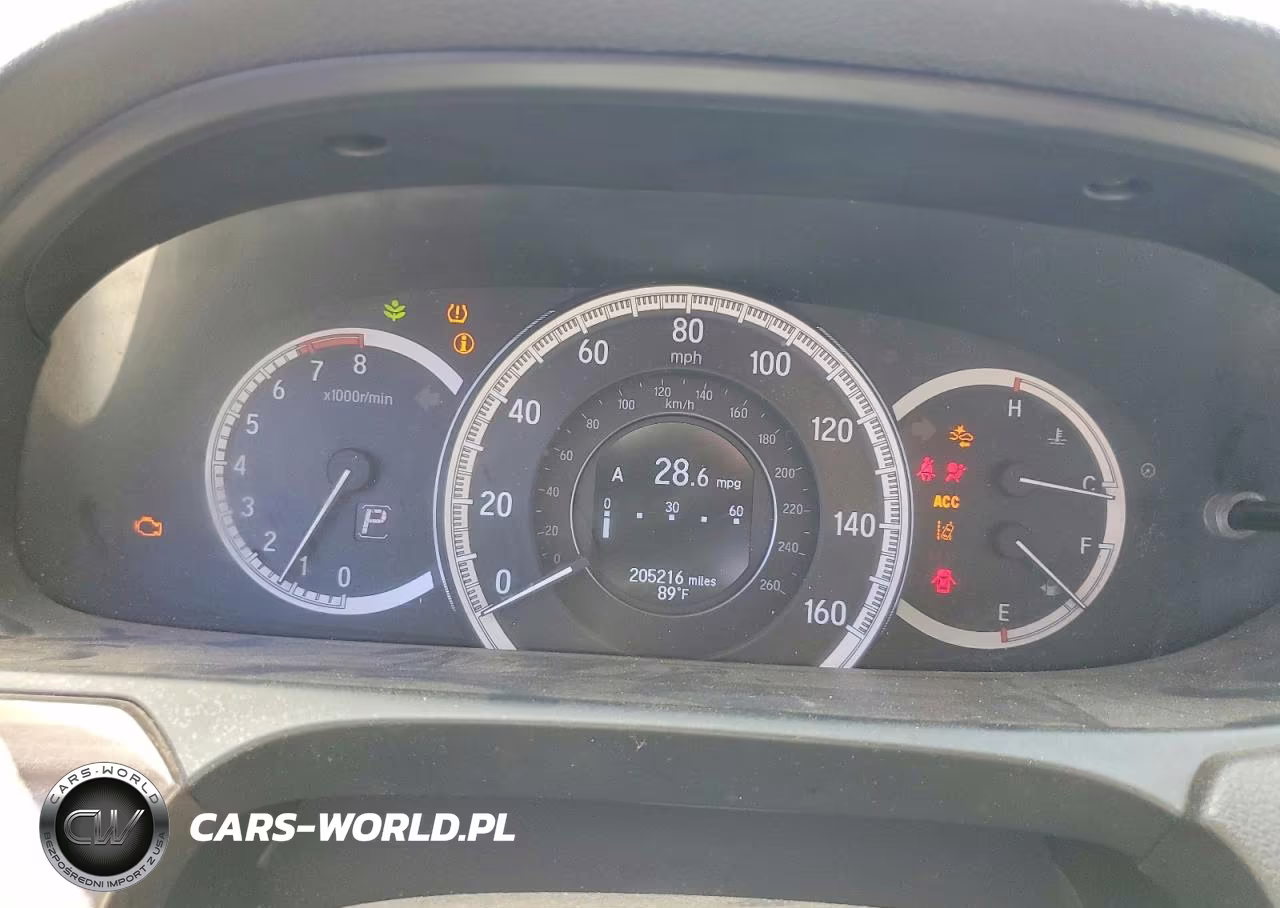 2016 Honda 5500Ppg VIN:1HGCR2F95GA040617 - 9