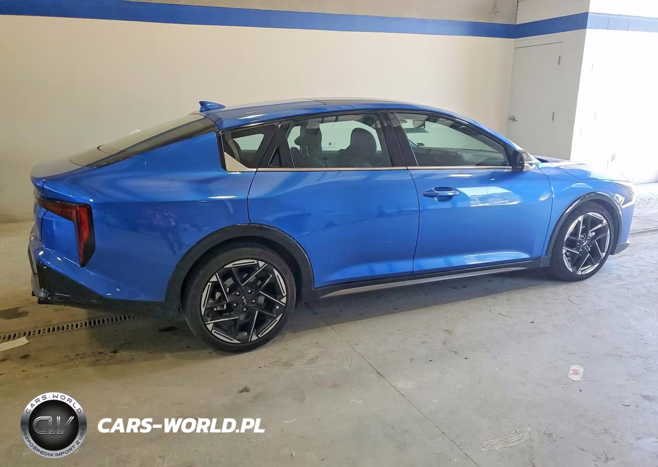 2025 Kia K4 Gt Line VIN:3KPFW4DE0SE178037 - 3