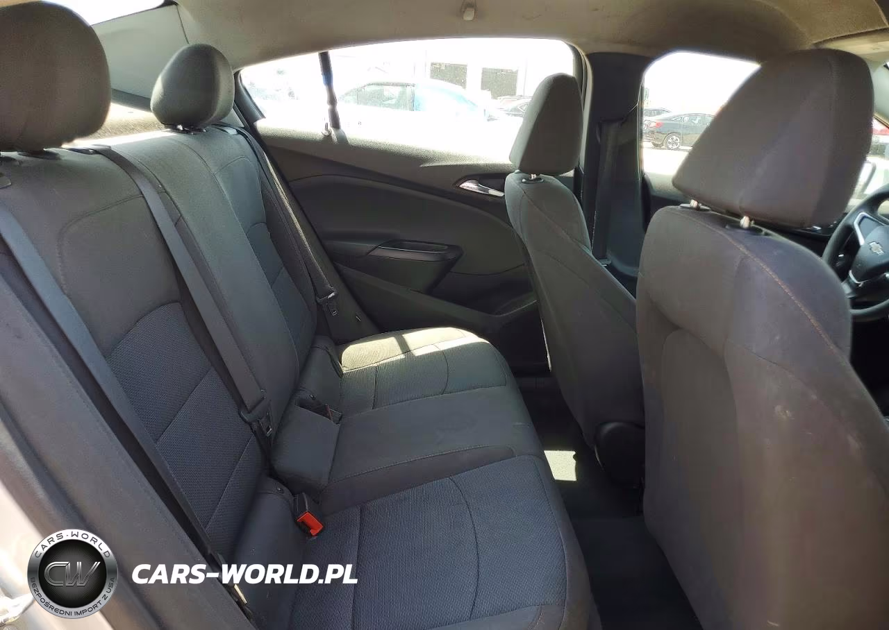 2019 Chevrolet Cruze Ls VIN:1G1BC5SM1K7135536 - 10