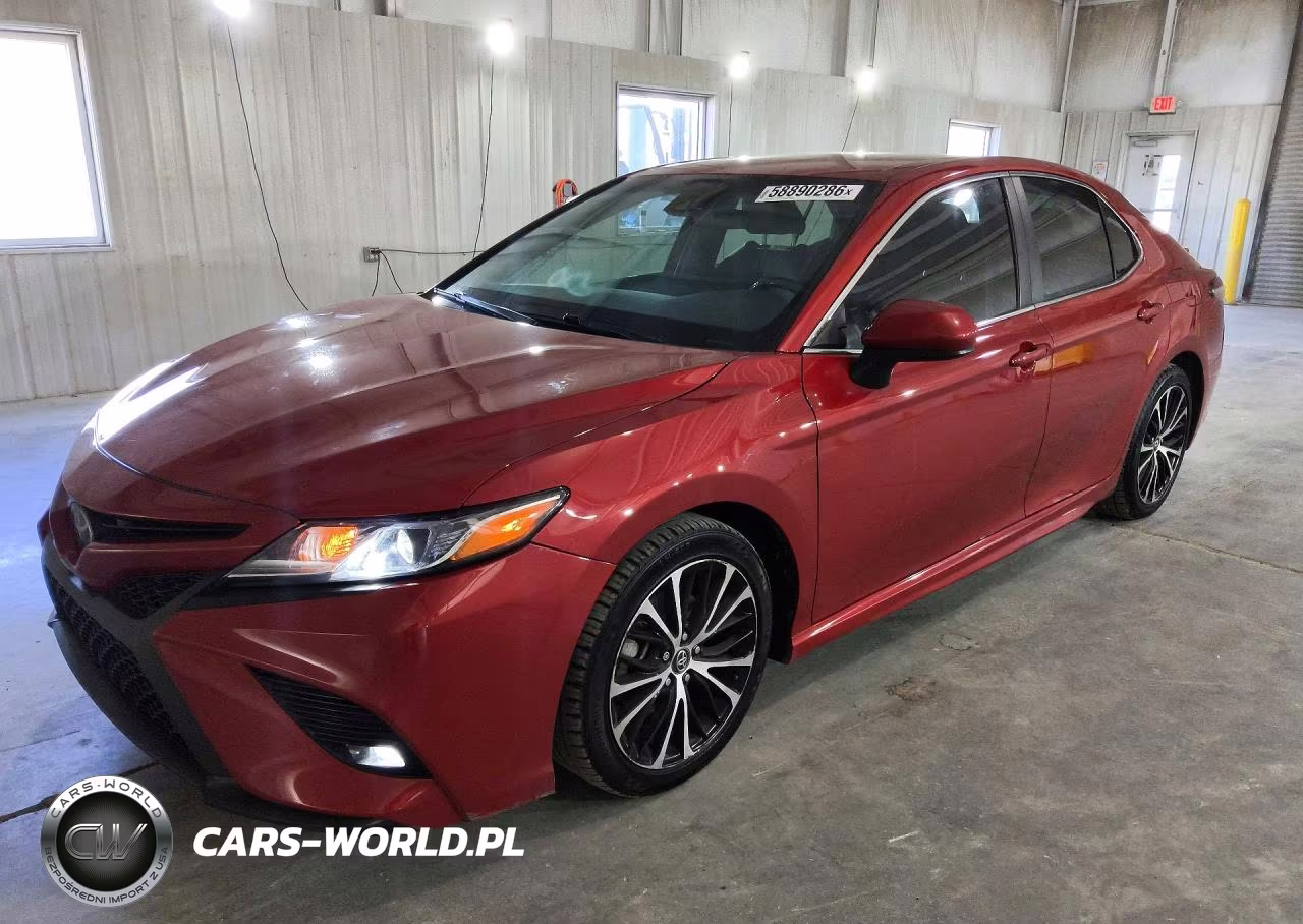 2020 Toyota Camry Se – zdjęcie 1 z 13