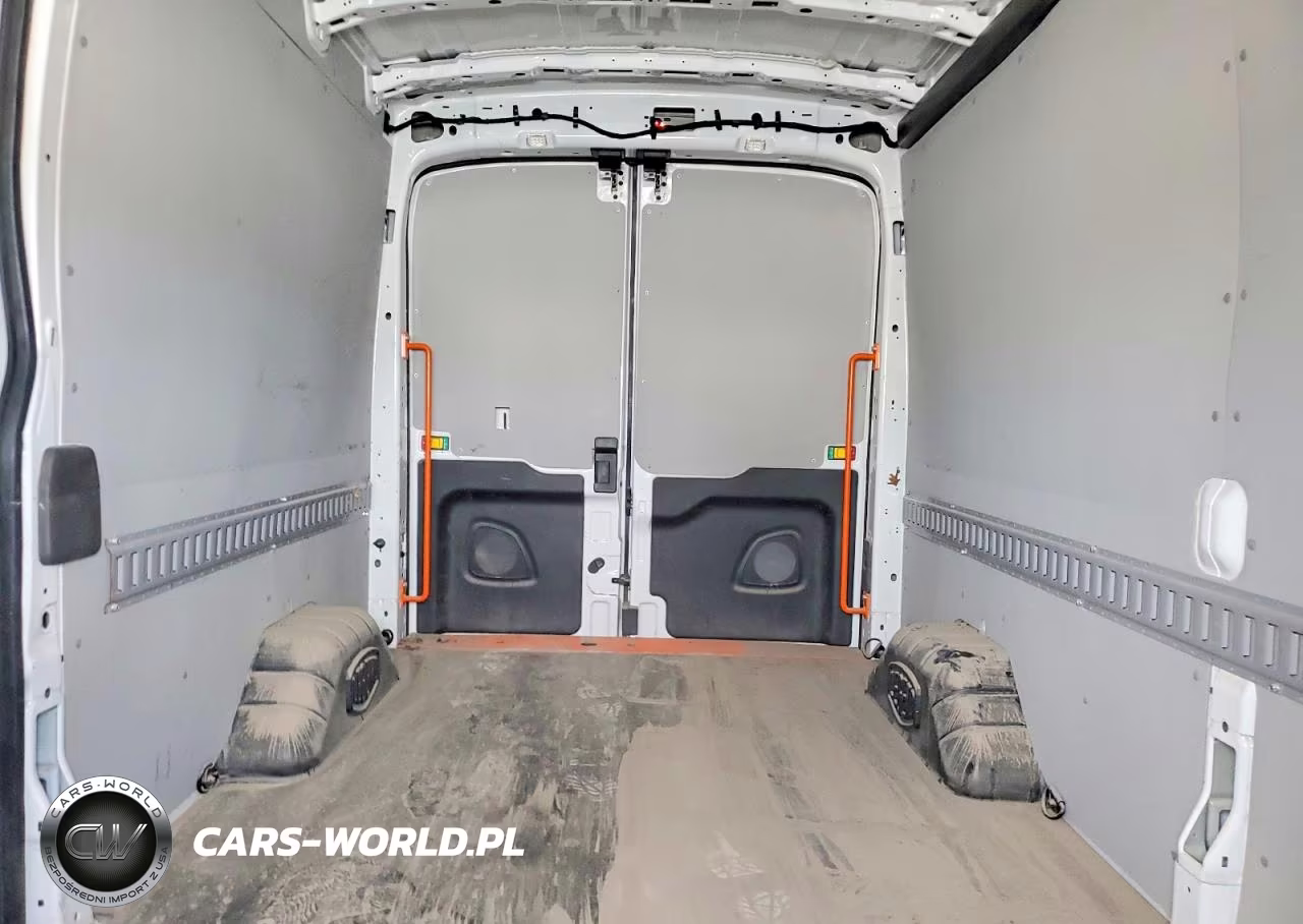 2025 Ford Transit T-150 Delivery Van VIN:1FTYE1C83SKA37272 - 10