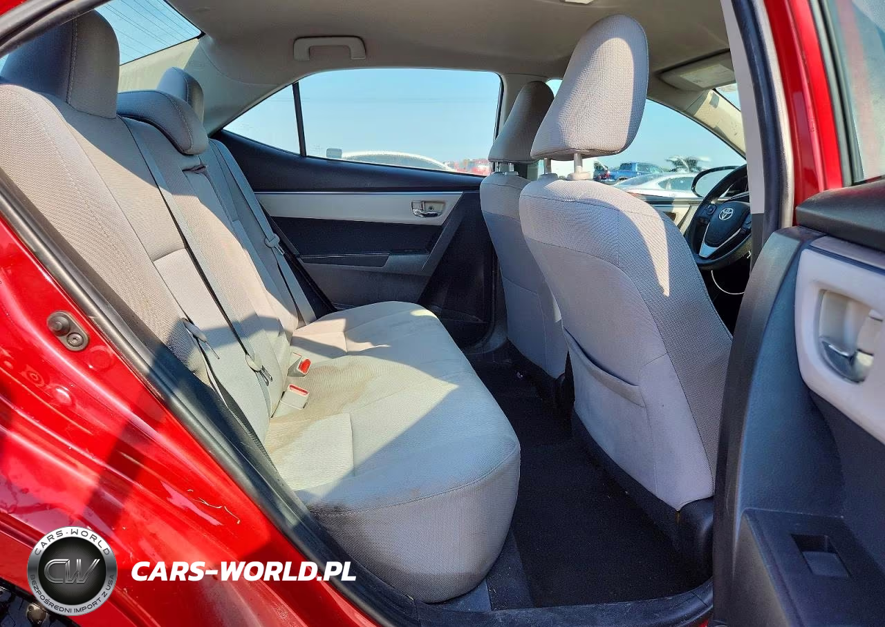 2016 Toyota Corolla Le VIN:5YFBURHE5GP432715 - 10