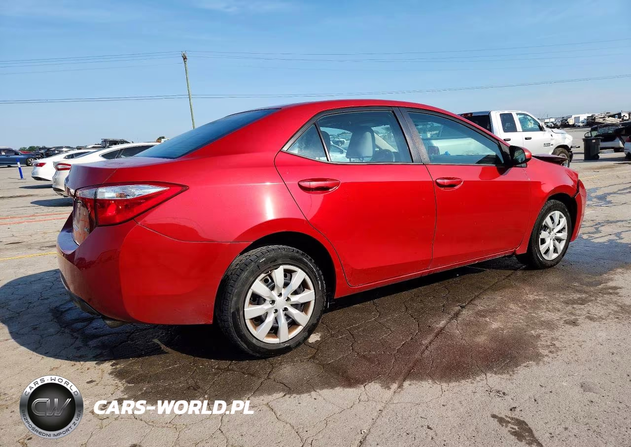 2016 Toyota Corolla Le VIN:5YFBURHE5GP432715 - 3
