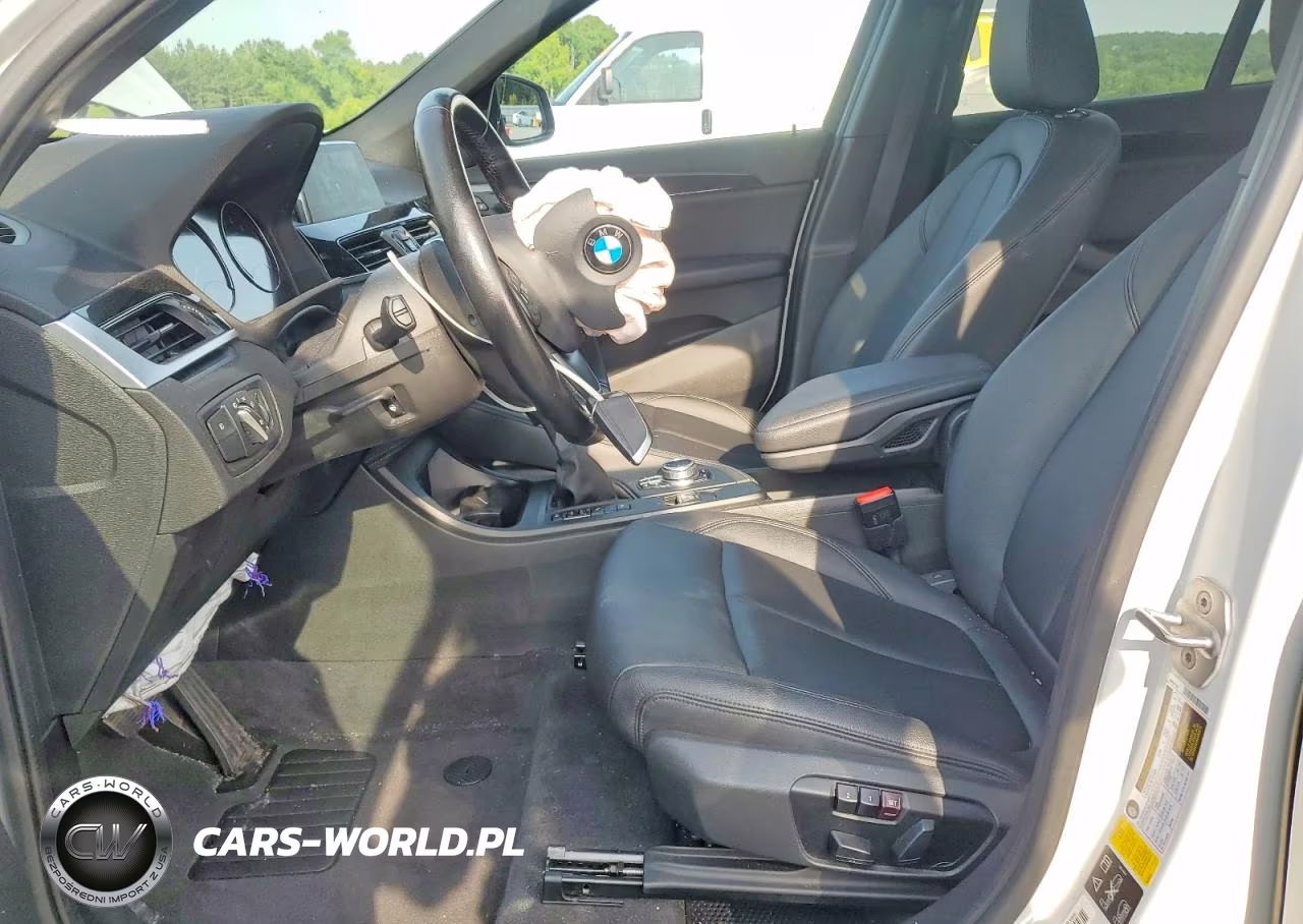 2019 BMW X1 xDrive28I VIN:WBXHT3C54K3H35834 - 7