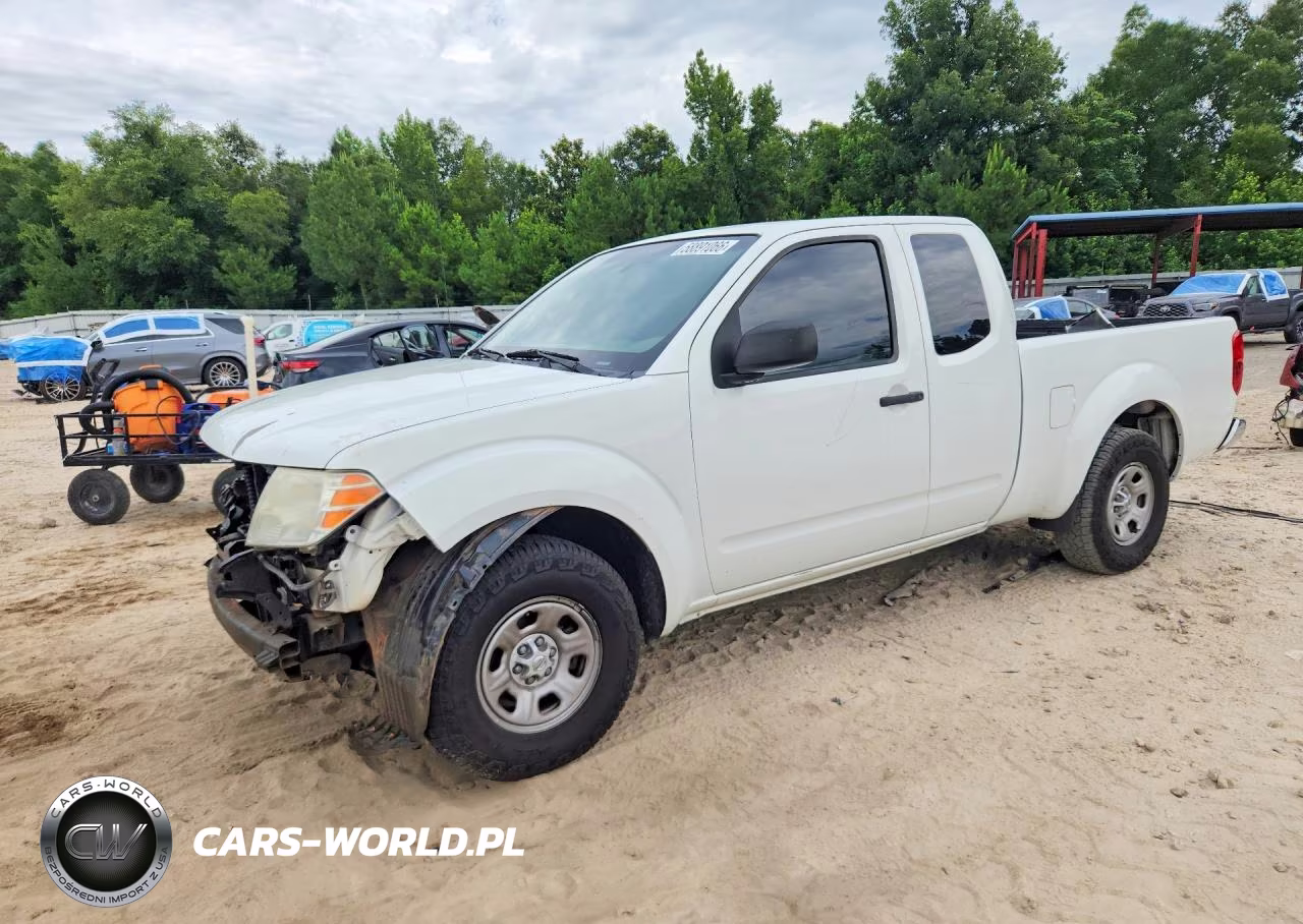 2015 Nissan Frontier S
