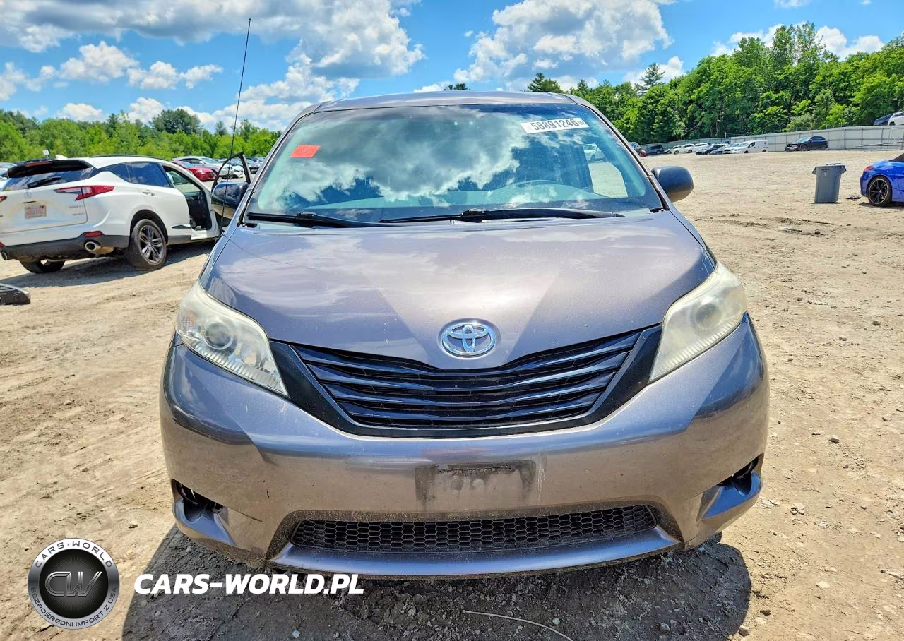 2013 Toyota Sienna L 7-Passenger VIN:5TDZK3DCXDS365568 - 5