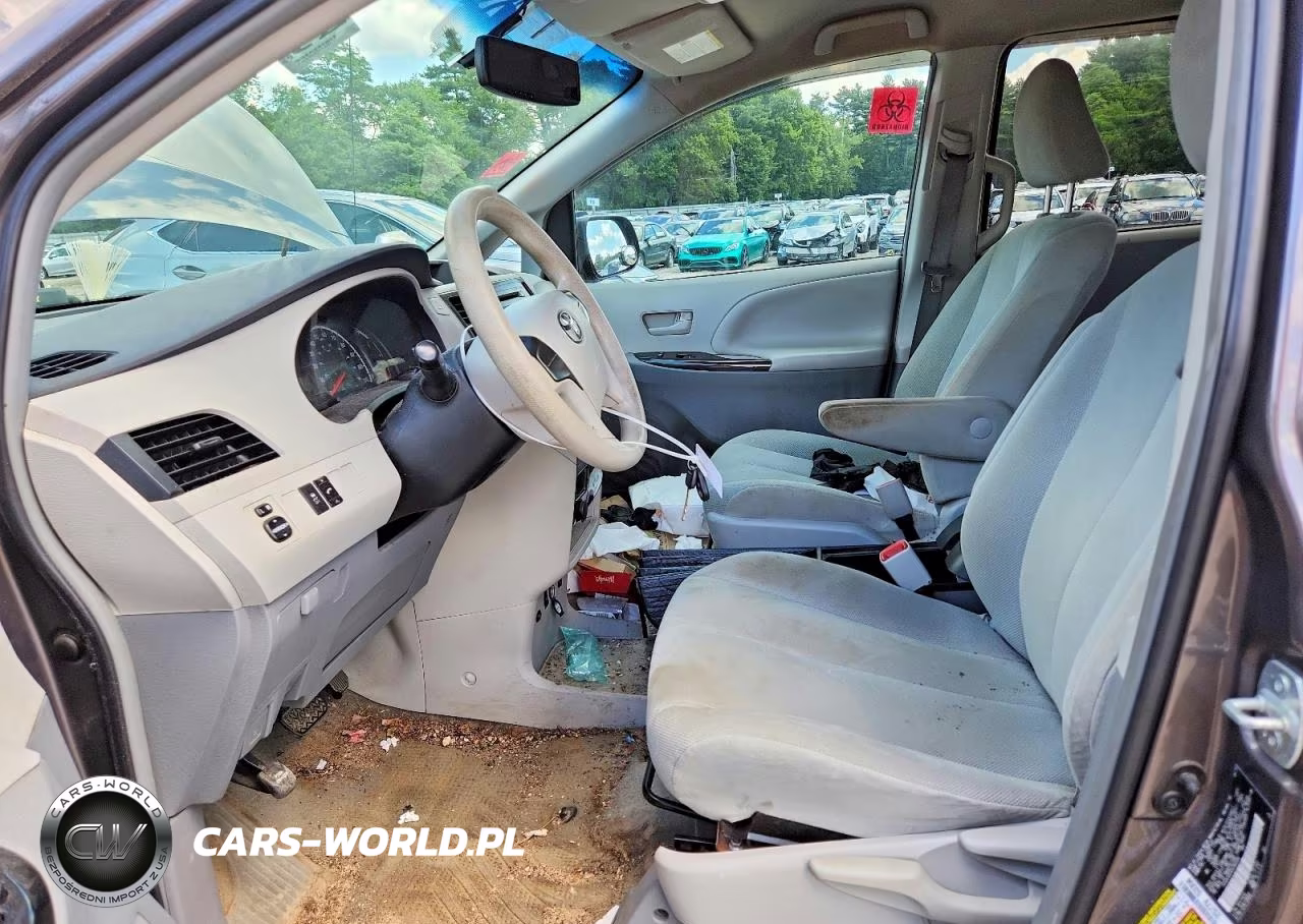 2013 Toyota Sienna L 7-Passenger VIN:5TDZK3DCXDS365568 - 7