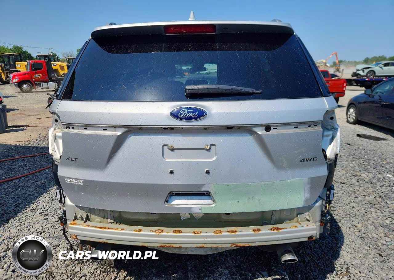 2017 Ford Explorer Xlt VIN:1FM5K8D80HGA45582 - 6