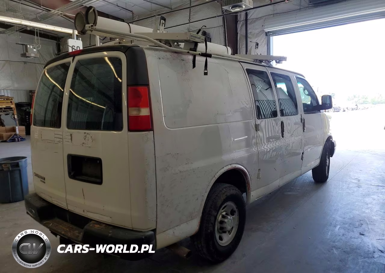 2013 Chevrolet Express G2500 VIN:1GCWGFCAXD1904094 - 3