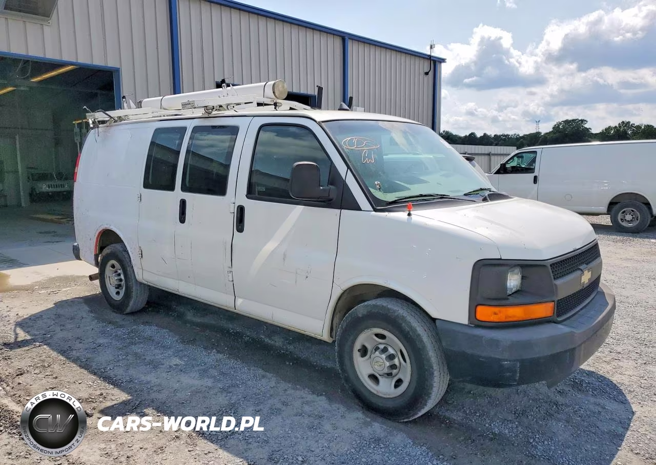 2013 Chevrolet Express G2500 VIN:1GCWGFCAXD1904094 - 4