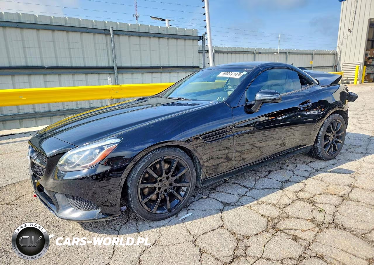 2017 Mercedes-Benz Slc 300