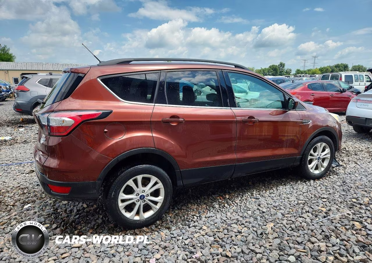2018 Ford Escape Se VIN:1FMCU9GD0JUA04974 - 3