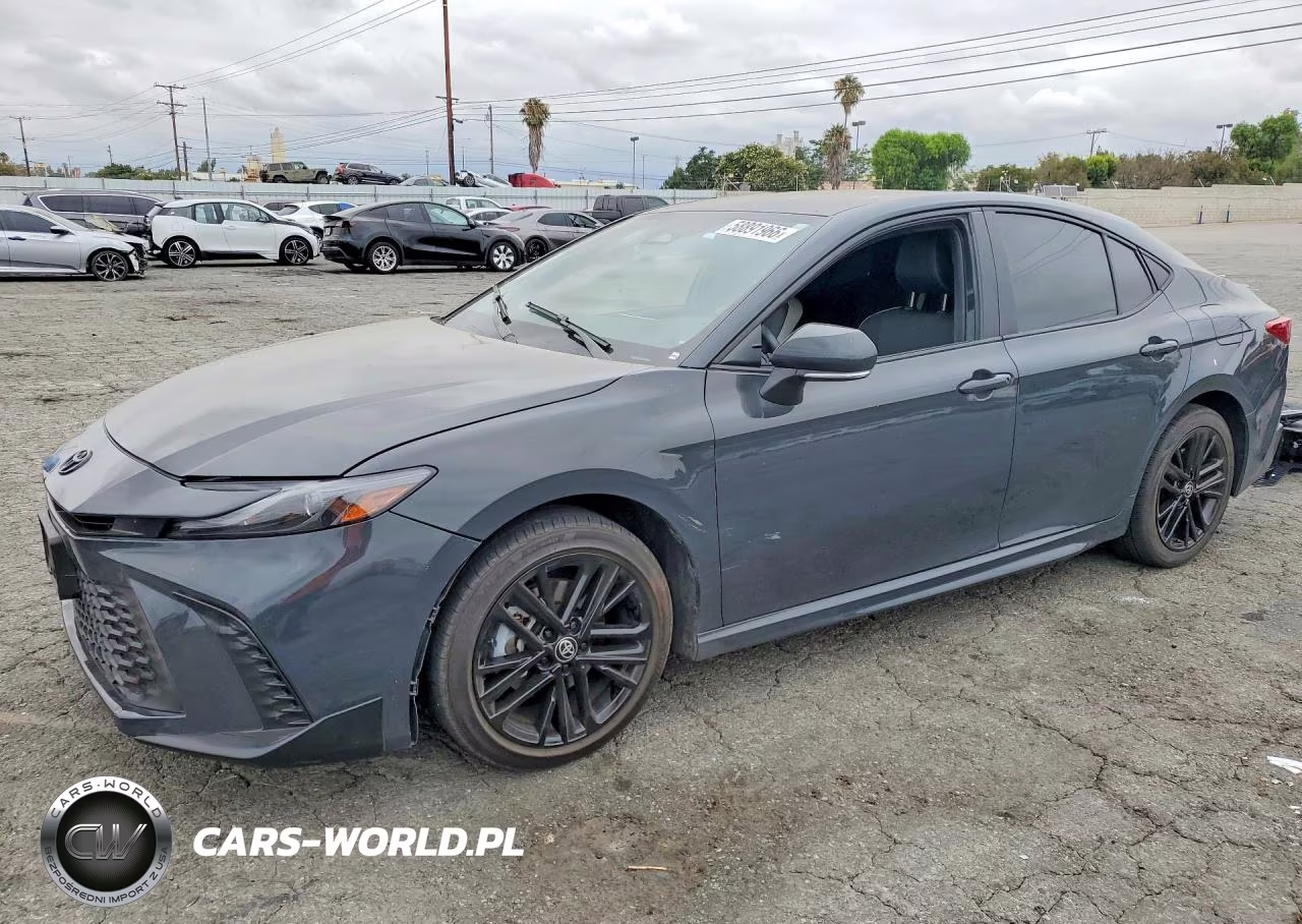 2025 Toyota Camry Se – zdjęcie 1 z 12