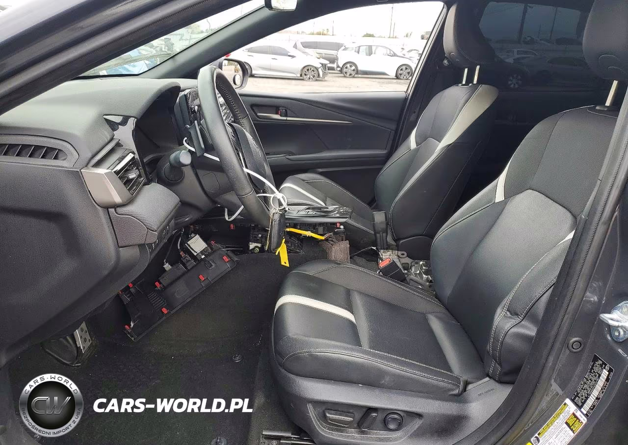 2025 Toyota Camry Se VIN:4T1DAACKXSU620167 - 7