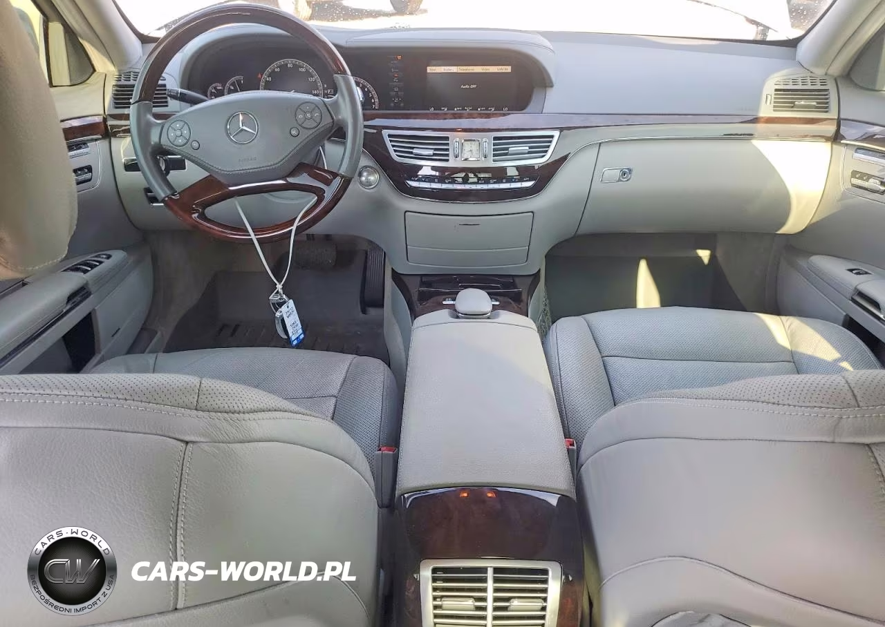 2012 Mercedes-Benz S 550 VIN:WDDNG7DB5CA466159 - 8