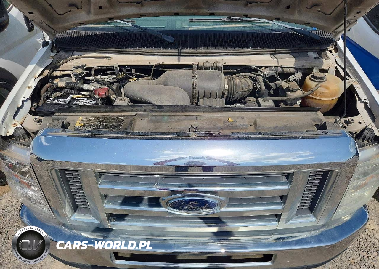 2013 Ford Econoline E350 Super Duty Cutaway Van VIN:1FDWE3FL4DDB13085 - 11