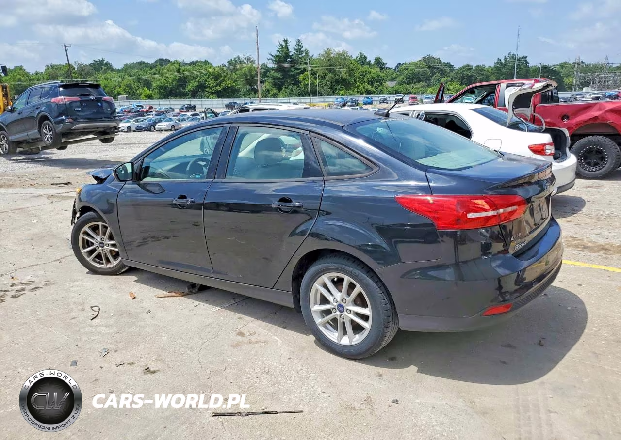 2017 Ford Focus Se VIN:1FADP3F28HL279365 - 2