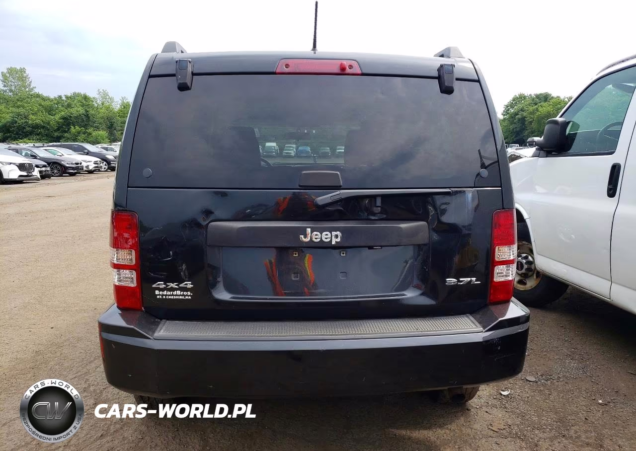 2008 Jeep Liberty Sport VIN:1J8GN28K18W190331 - 6