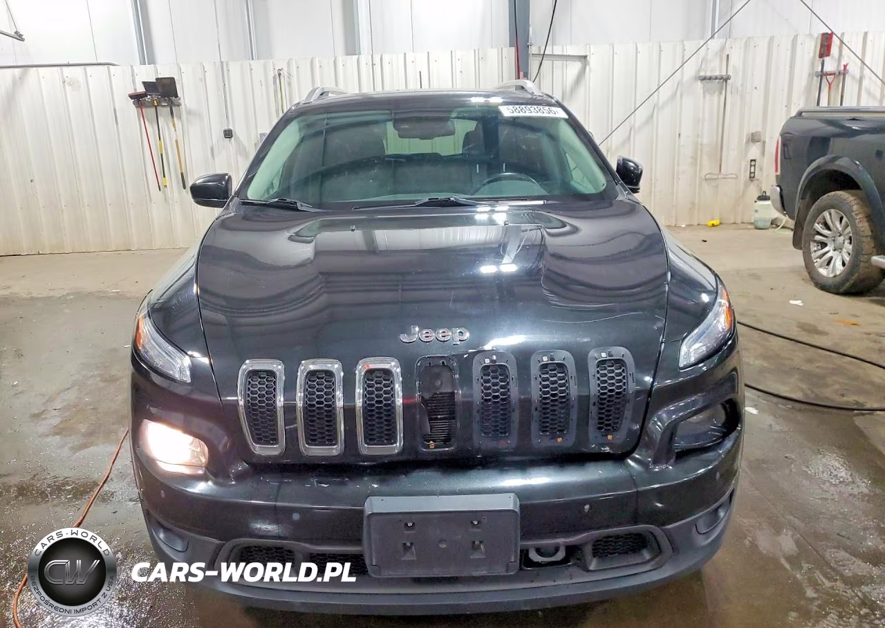 2014 Jeep Cherokee Latitude VIN:1C4PJMCS8EW100593 - 5