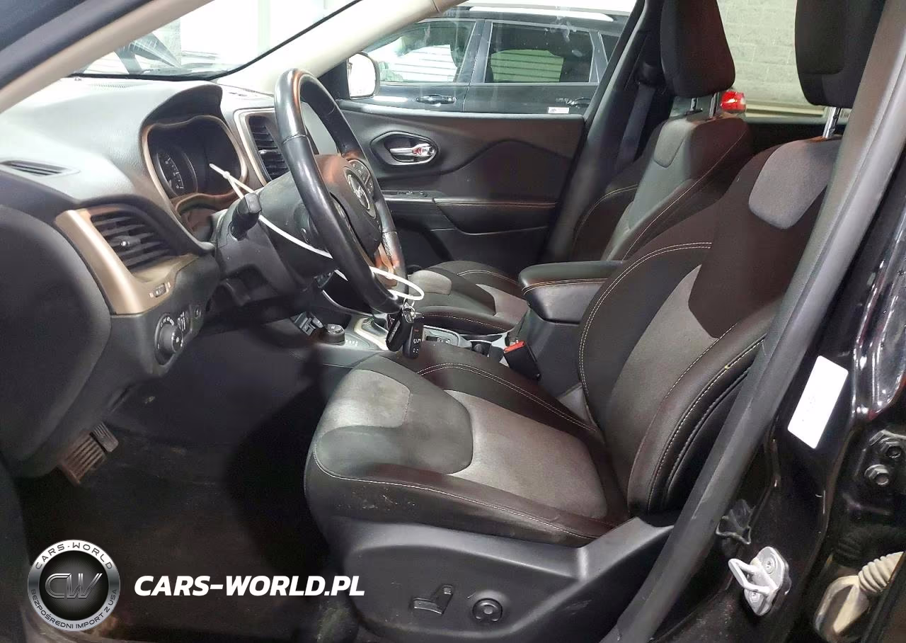 2014 Jeep Cherokee Latitude VIN:1C4PJMCS8EW100593 - 7