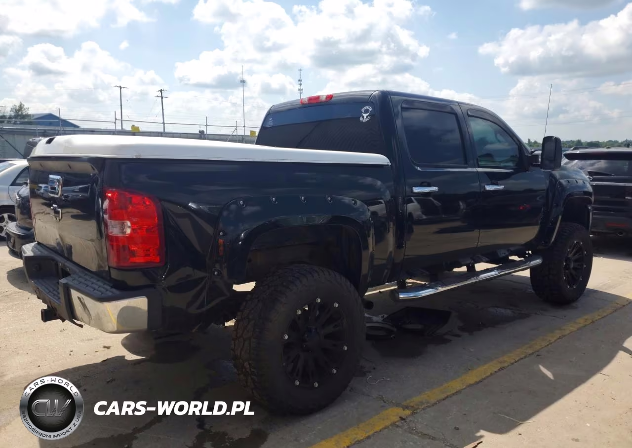 2011 Chevrolet Silverado K1500 Lt VIN:3GCPKSE38BG303078 - 3