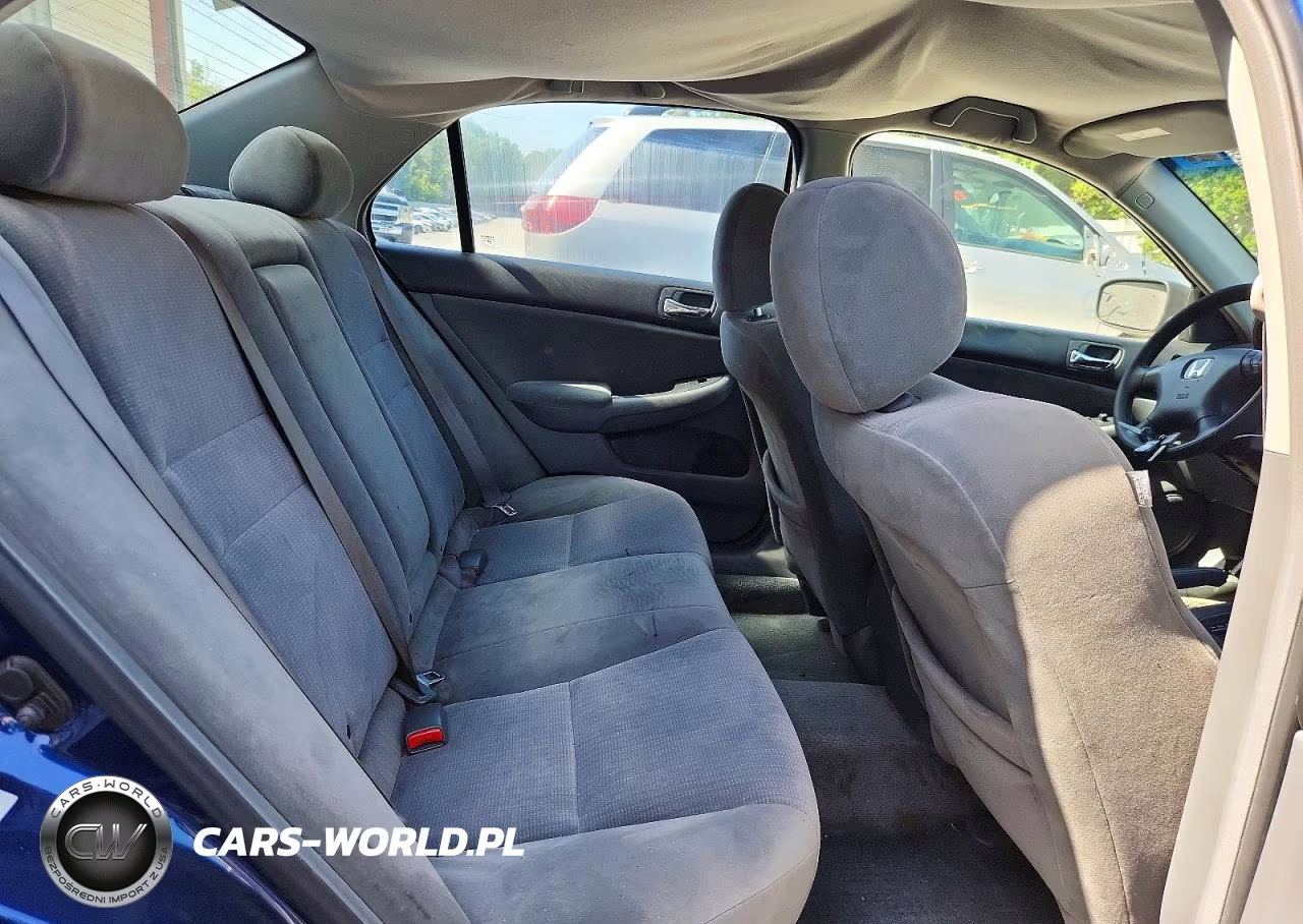 2005 Honda Accord Lx VIN:3HGCM56445G700262 - 10