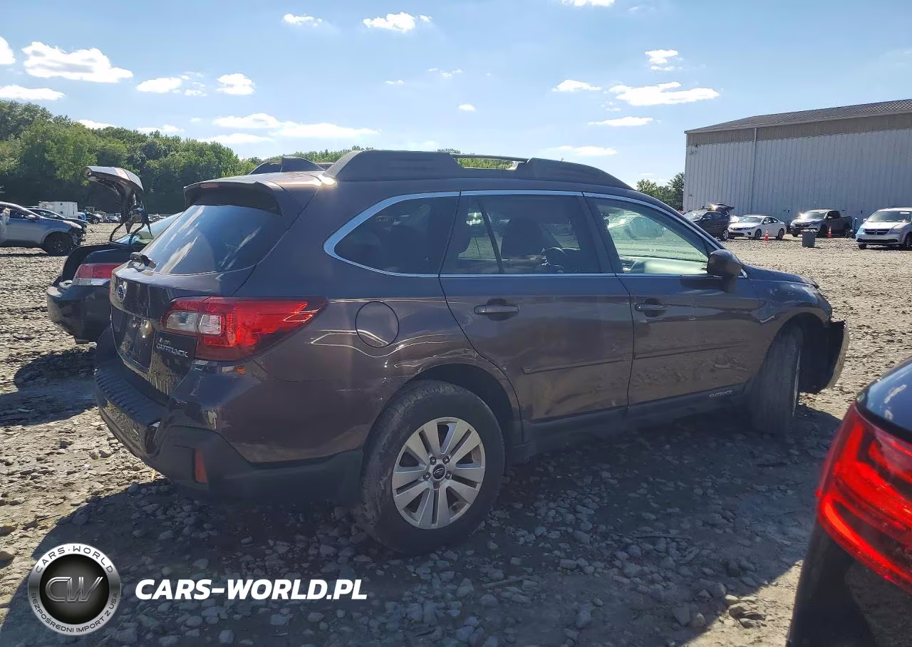 2019 Subaru Outback 2.5I Premium VIN:4S4BSAFC4K3356104 - 3