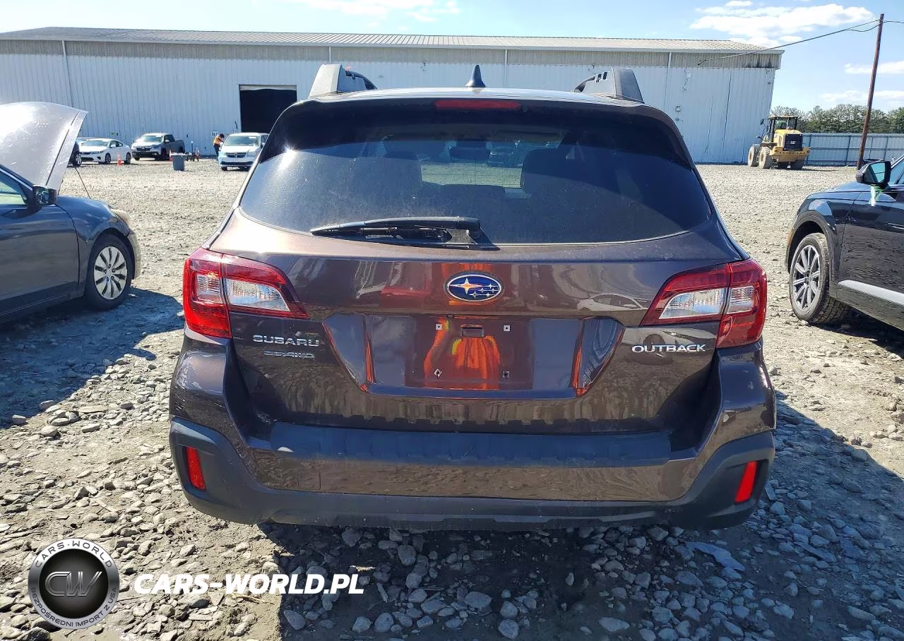 2019 Subaru Outback 2.5I Premium VIN:4S4BSAFC4K3356104 - 6