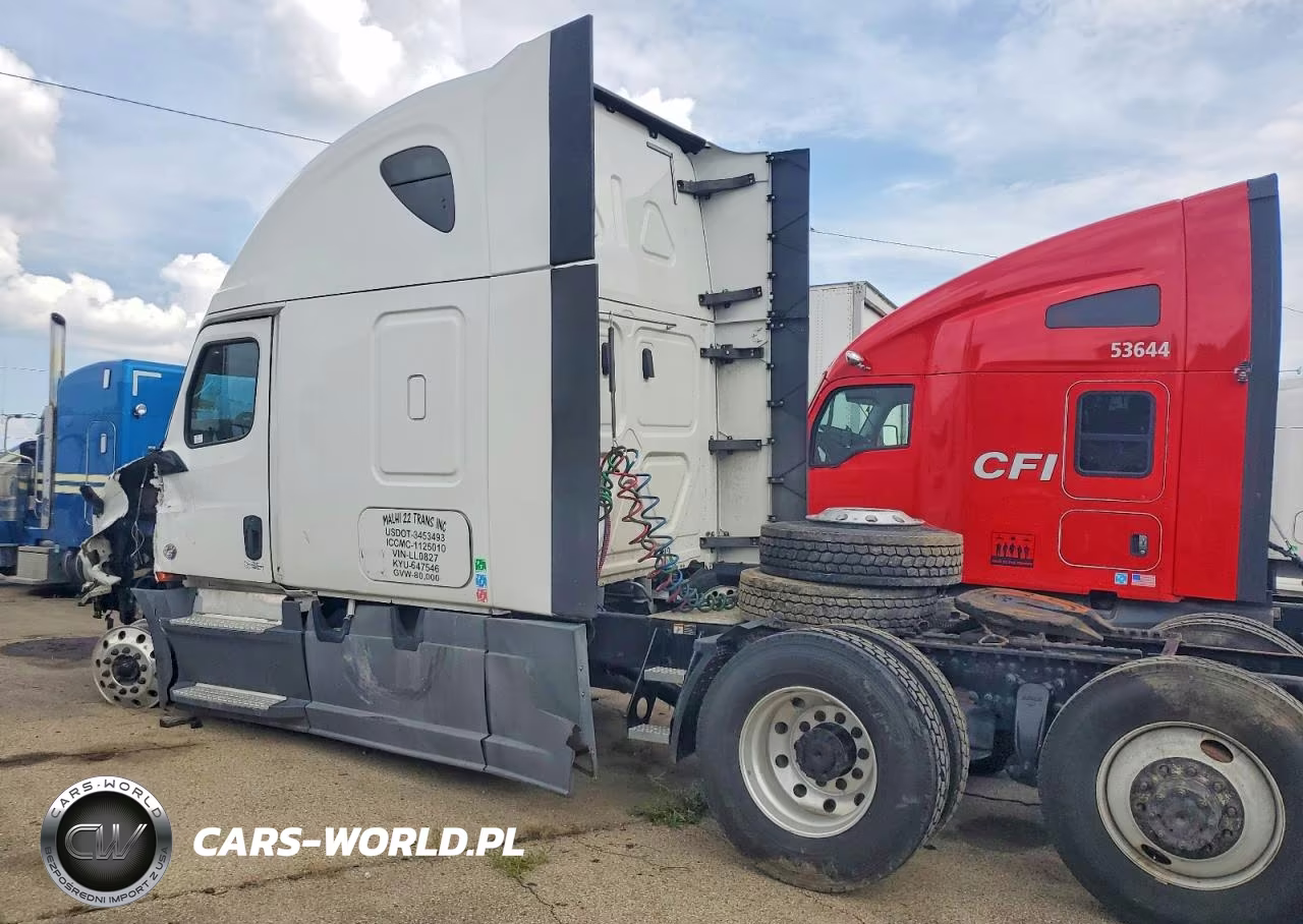2020 Freightliner Cascadia 126 Semi Truck VIN:3AKJHHDR6LSLL0827 - 3
