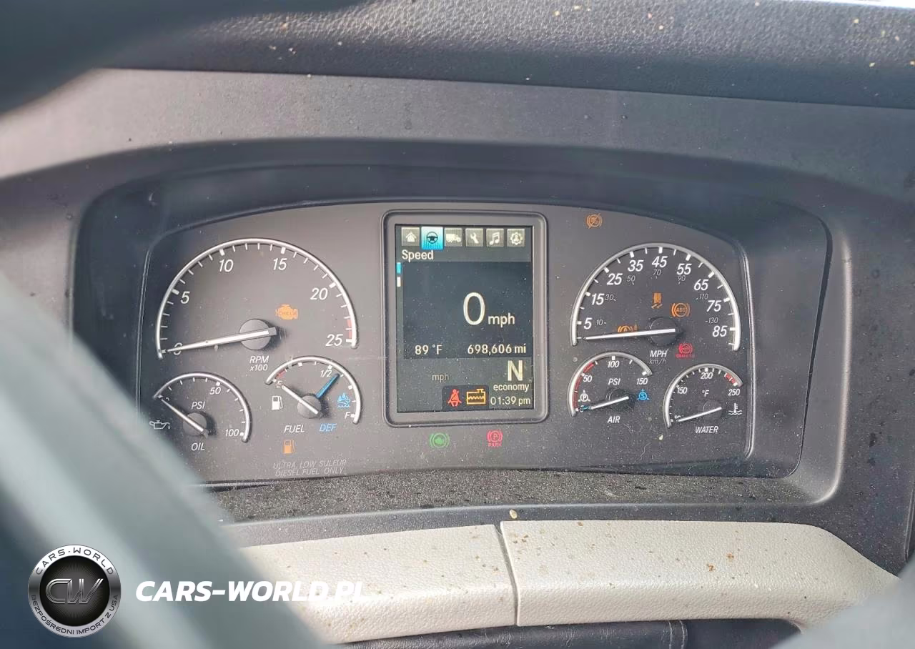 2020 Freightliner Cascadia 126 Semi Truck VIN:3AKJHHDR6LSLL0827 - 8