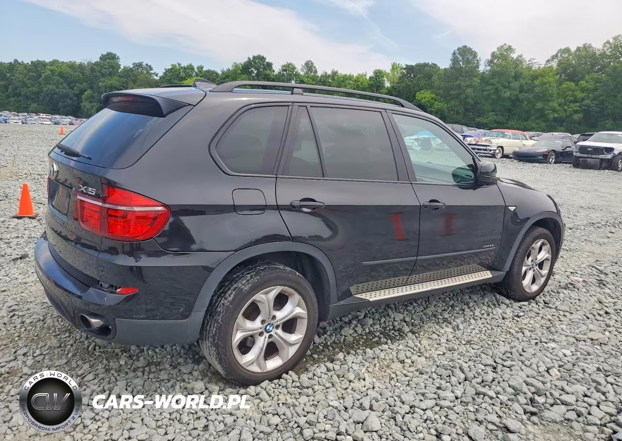2011 BMW X5 xDrive35I VIN:5UXZV4C55BL404452 - 3