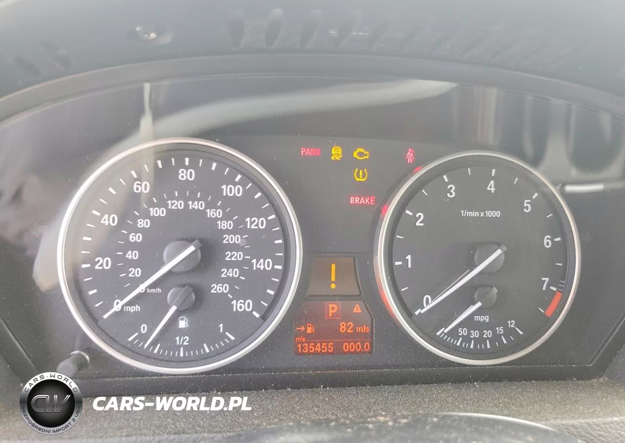 2011 BMW X5 xDrive35I VIN:5UXZV4C55BL404452 - 9