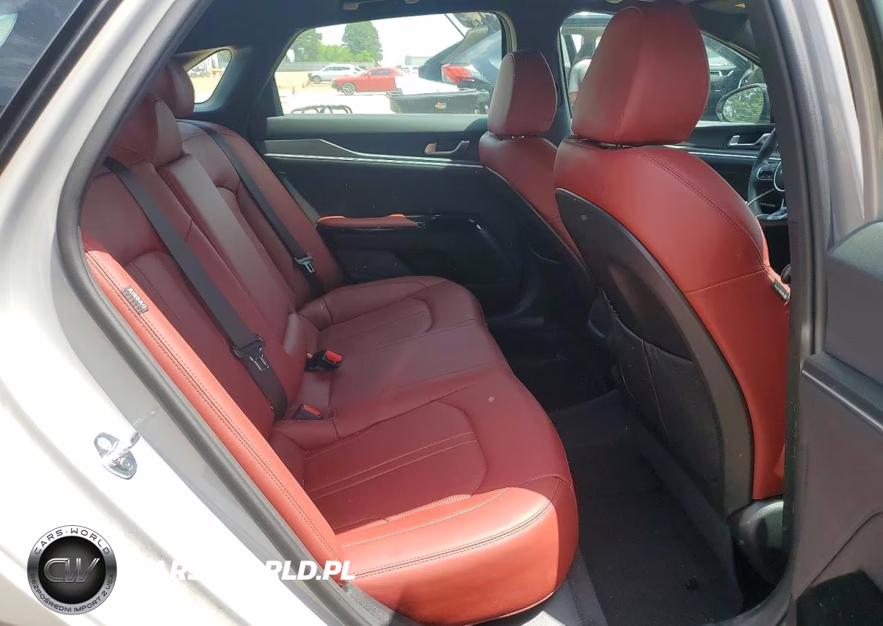 2025 Kia K5 Gt Line VIN:KNAG64J7XS5328657 - 10